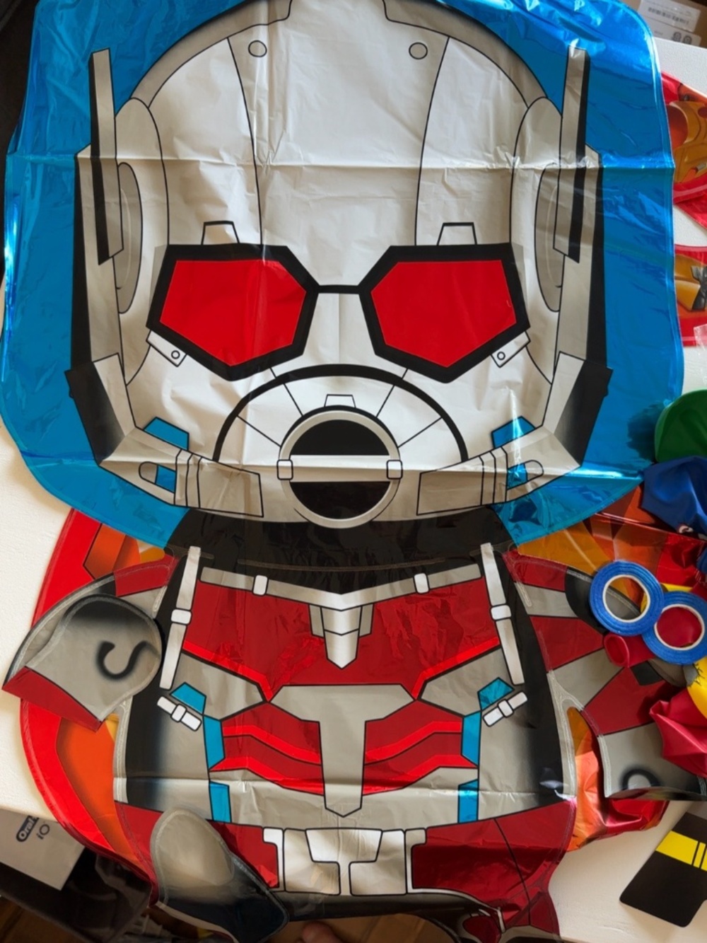 NEW in package Superhero party decorations! - Picture 5 of 9